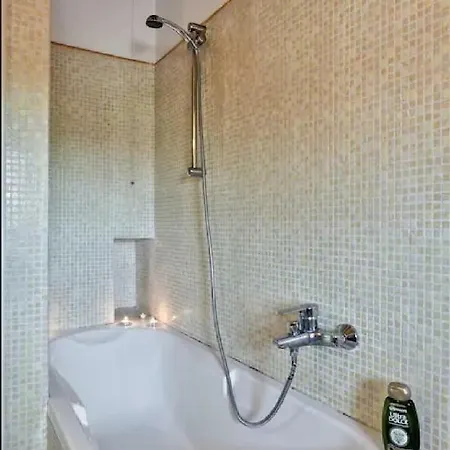 Terme Al - Stanza Privata In Loft Apartmán Sirmione